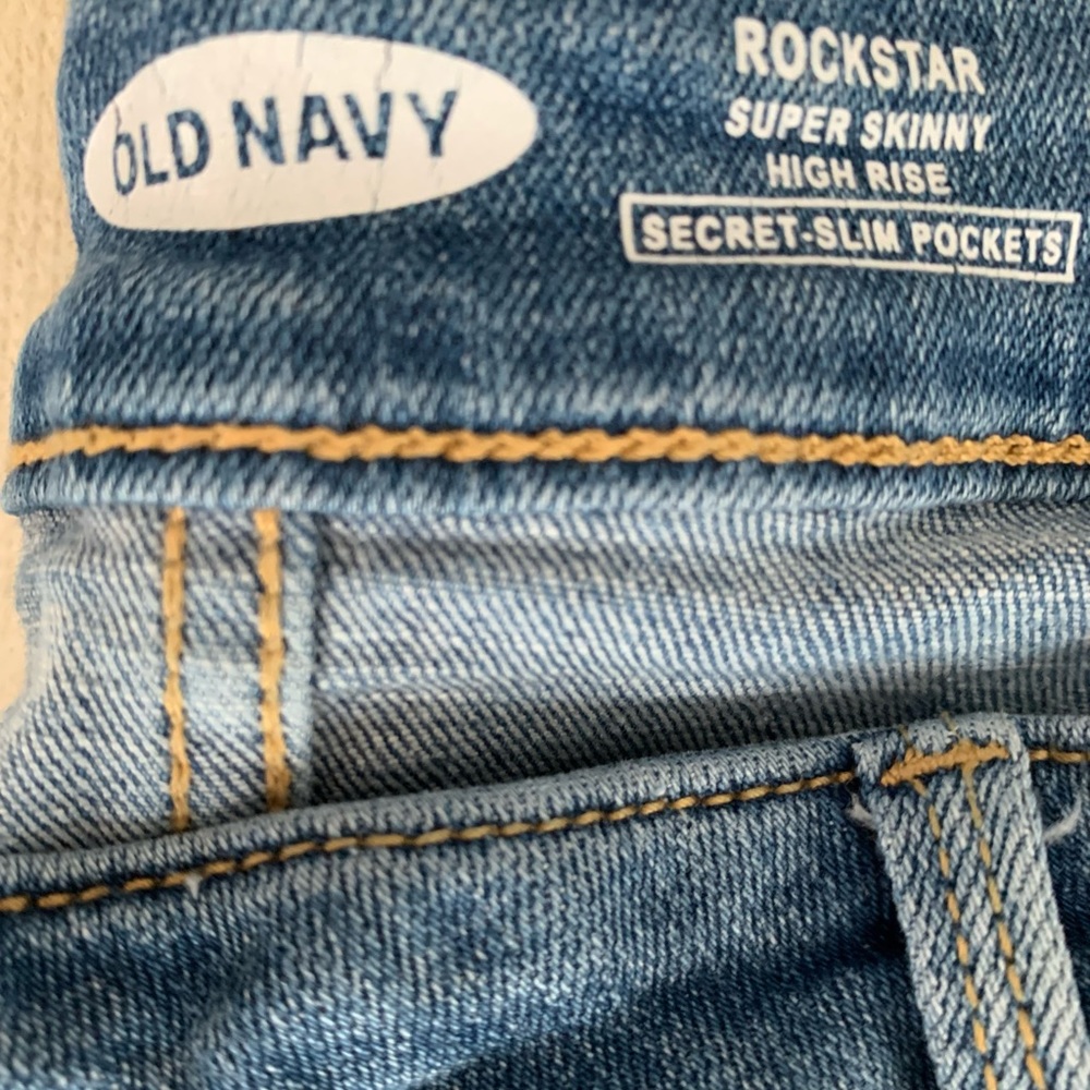 Old Navy High-Waisted Rockstar Super Skinny Jeans Women 12 Regular light blue